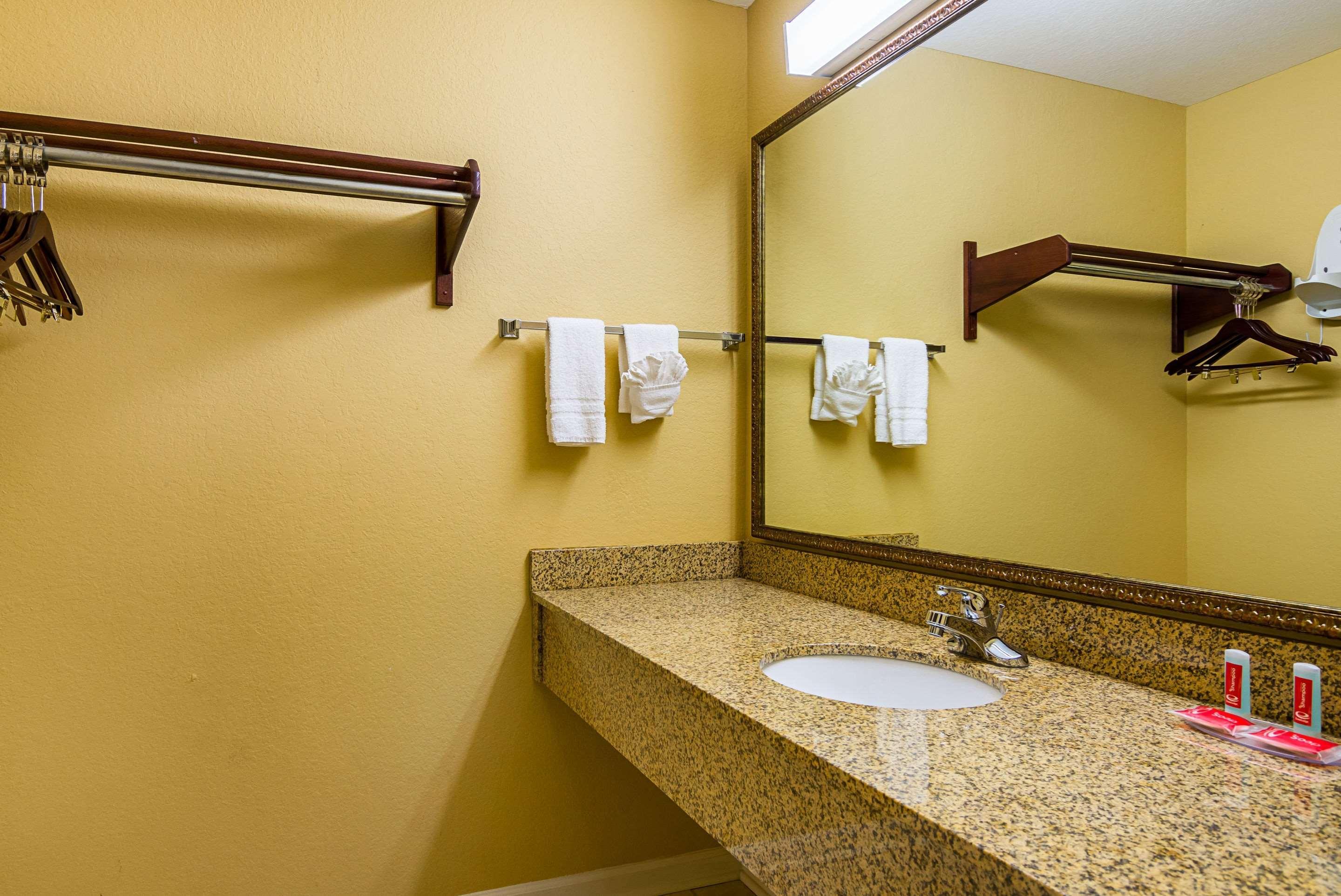 Hotel Econo Inn&suites Bryant