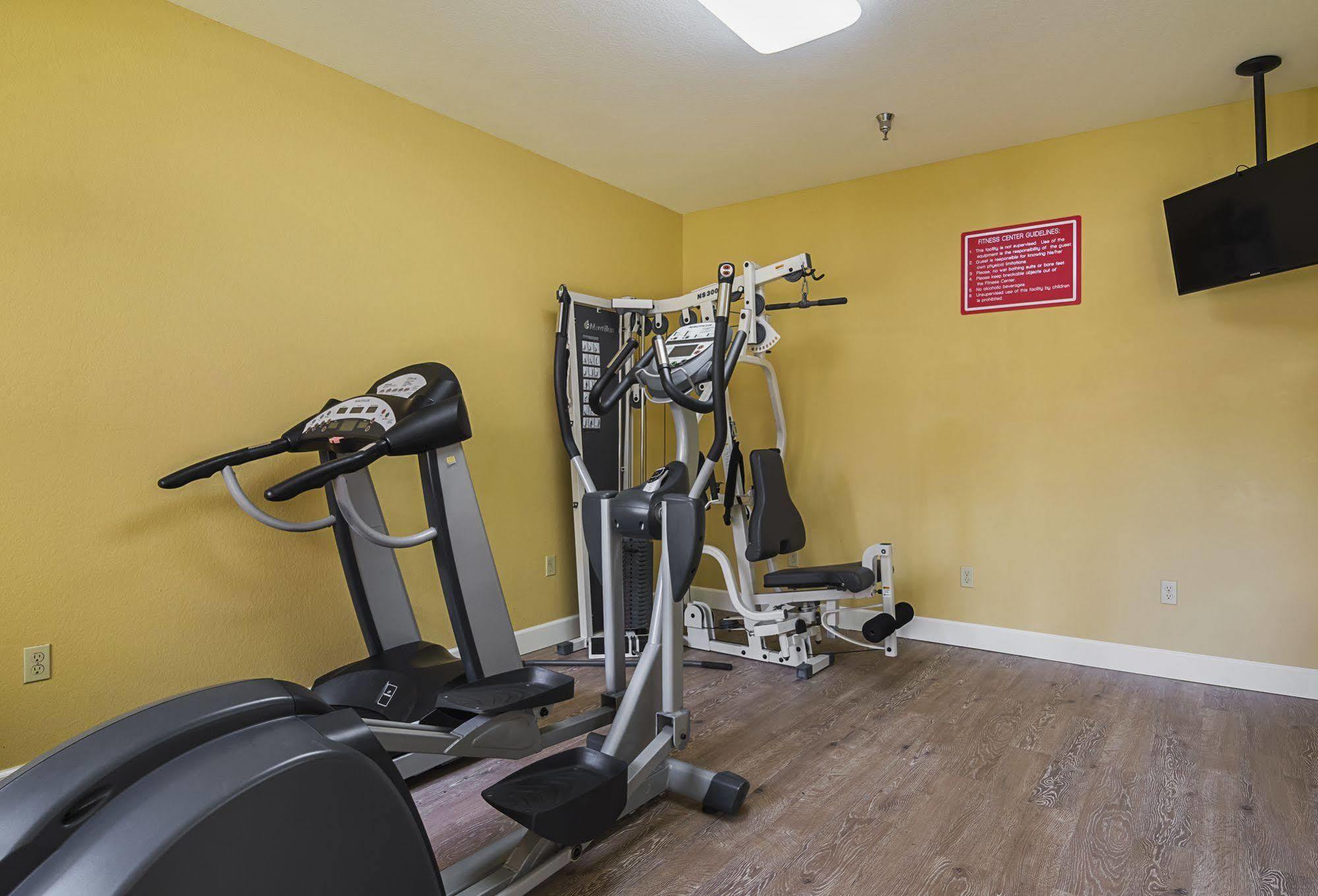 Hotel Econo Inn&suites 2*